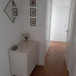 Appartement Lumineux Idéalement Situé à Proximité De Musées équipements Sportifs Salle De Spectacle Commerces